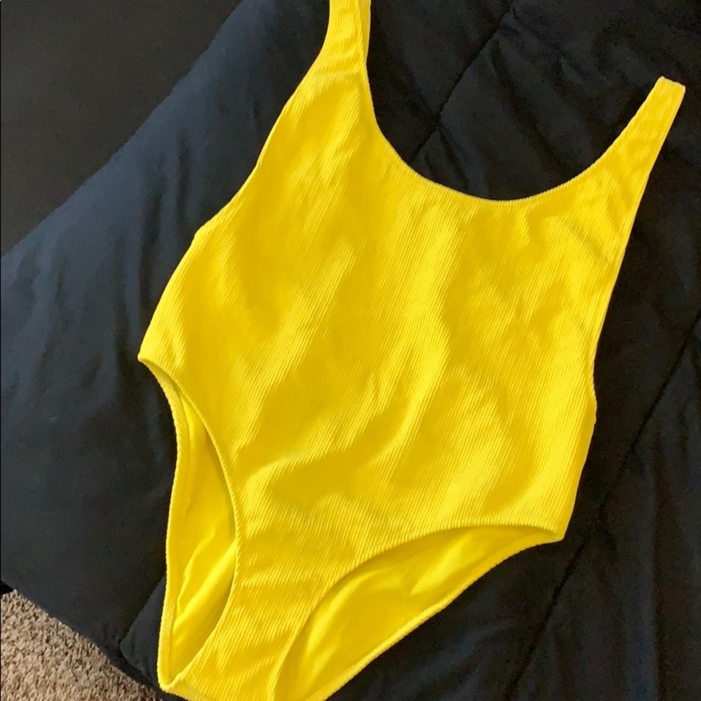 Ribbed yellow one piece swimsuit